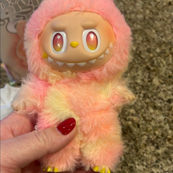 Loyalty Labubu - Picture 2 of 7